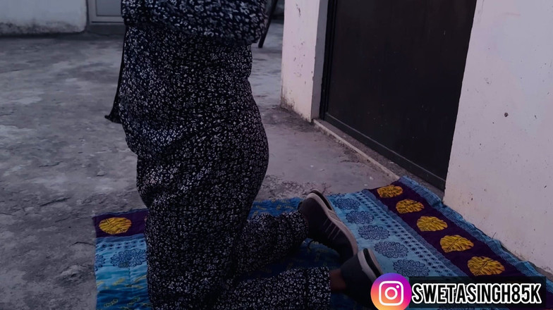 Swetasingh: 我把我的妻子带到屋顶上，并彻底地操了她