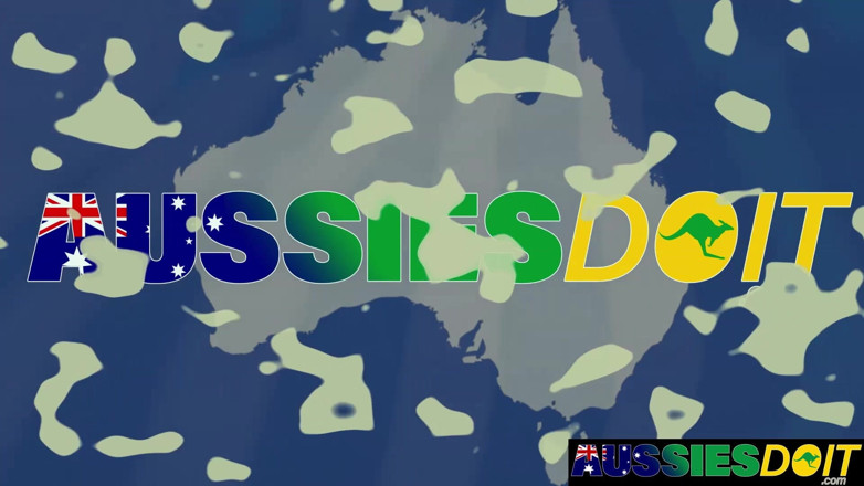 AussiesDoIt: Aksen l’Australienne tatouée se fait baiser par Billy