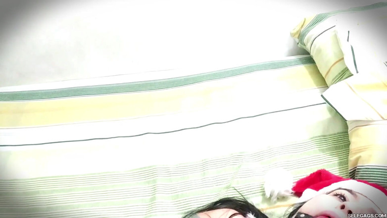 Selfgags Latina Bondage: 변태 밀프와 음란한 엘프