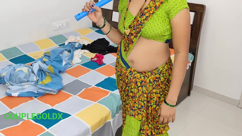 Sexy Komal: Sweeper Found Plastic Penis on Bed
