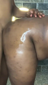 Chair Fuck with Ebony Big Black Ass Woman From Uganda Red 4.mp4