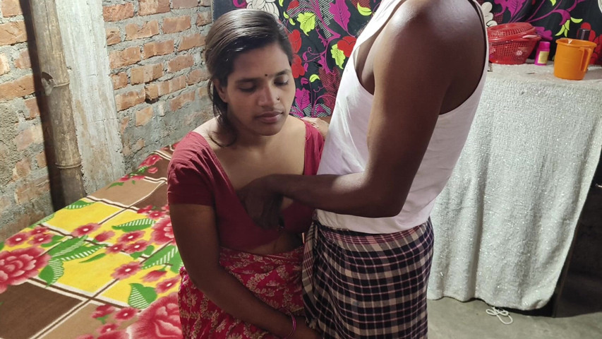 Indian Deshi Village Hot Girl Sex in Home (Local pron) Indian Deshi Village Hot Girl Sex in Home (Local pron)