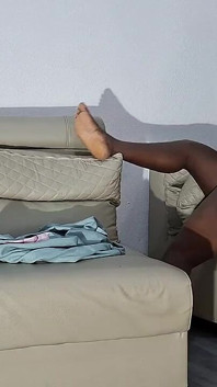 전 여친의 자지를 빨고 오르가즘을 느끼는 내 보지에 쑤셔