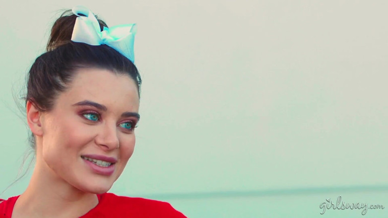 Girlsway: Girlsway - üniversite dışarıda: Lana Rhoades sürtük en iyi arkadaşlarıyla parti yapmaya...