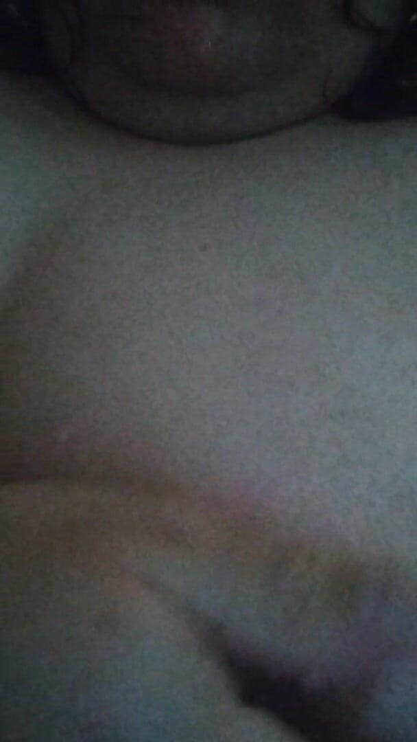 Ziasavv: rubbing my transgirl clit