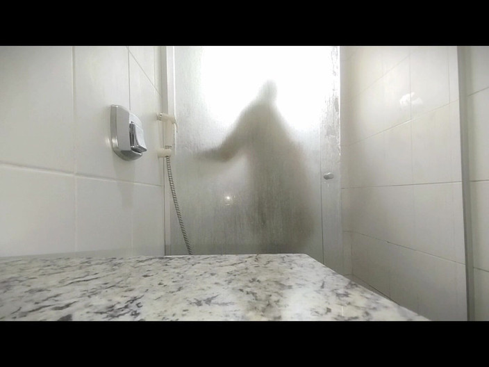 Marcosninfo: नर मेरी गांड में आए और मुझे साफ करने के लिए स्नान करना पड़ा