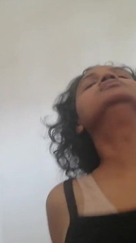 Ma belle-mère desi me chevauche dessus