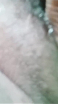 Sexy filipina-milf macht sahne vor dem sex