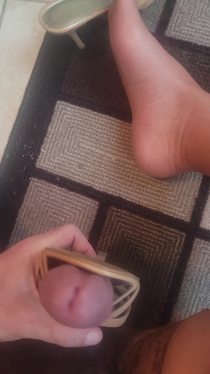 Feet Lover: Avstängning med klackar och nylon och kommer på heels