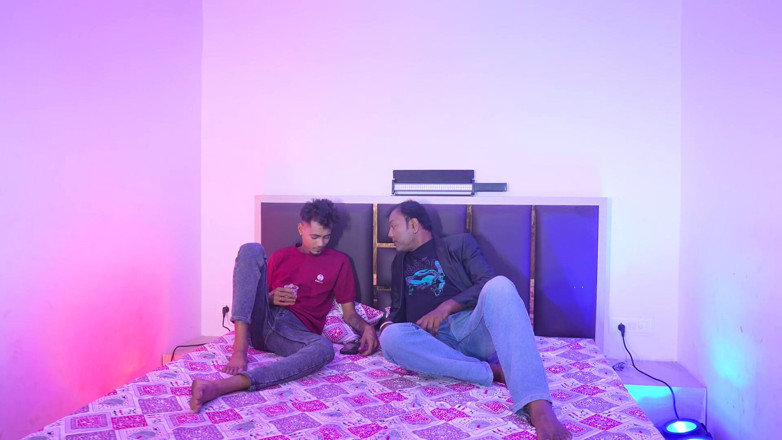 JAYESH GUPTA: Party and Dance