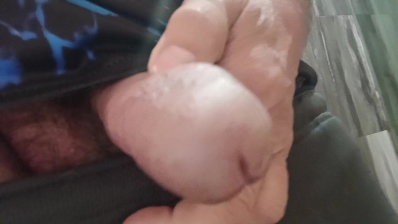 Mchez88: Jerking off