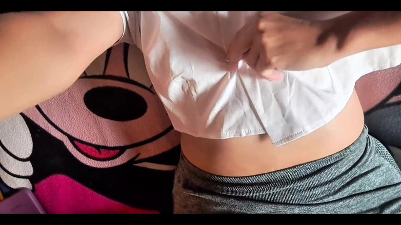 Yulieth Gomez: Vdaná sousedka mě požádá, abych ji natočí, zatímco se svléká