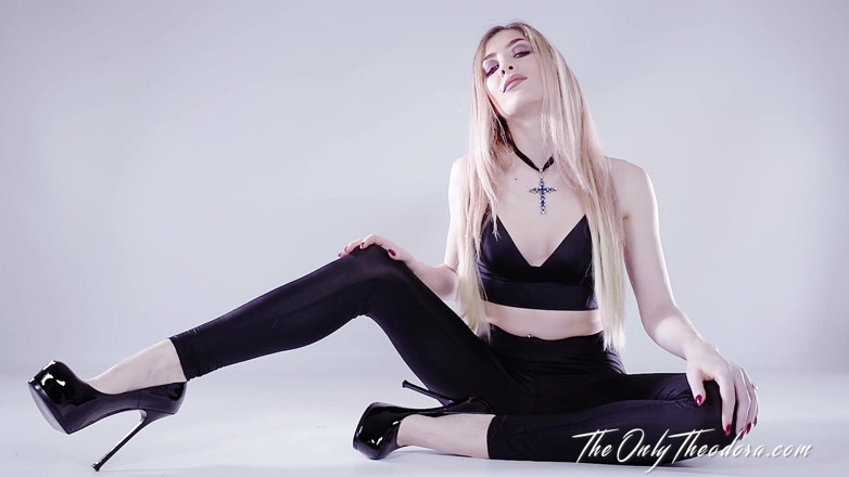 Theodora: Hyp-chastity: no cage needed
