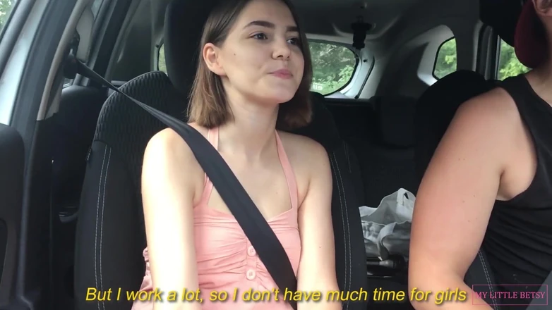 My Little Betsy: Slut Hitchiker Cheats on Her Boyfrined for a Free Ride