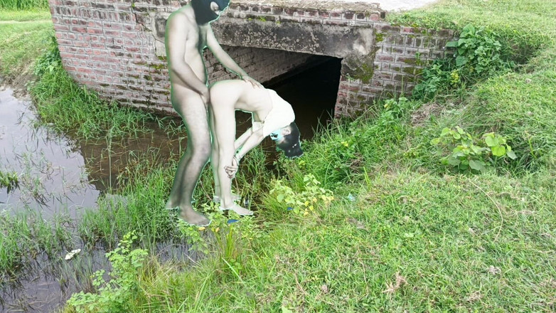 RAKP355: Nowa indyjska muzułmańska studentka i Desi chłopak dziewczyna seks wideo