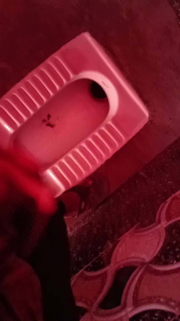 Darling_Shivani: Cowok bertubuh muda lagi asik ngentot kontol sampai dicrot di...