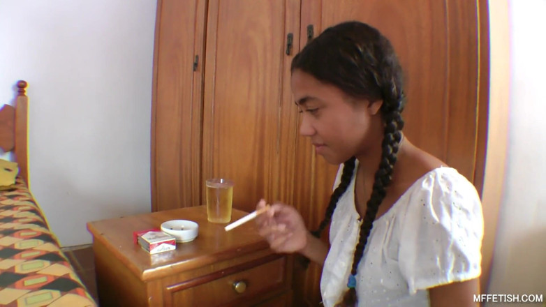 Sapphic Latinas: Unter großer und schöner muschi