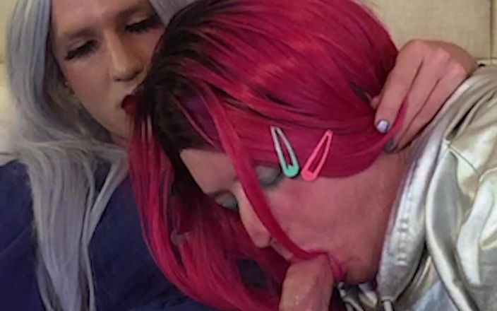 Sissy Bailey Wilde: Splendida dea effeminata riceve pompino da trans kelsey masters - compilation 1