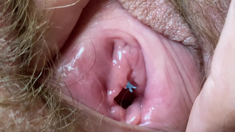 Cuteblonde666: Video tôn sùng giantess quay cận cảnh âm đạo đầy lông