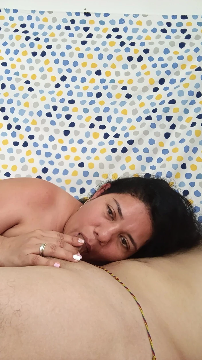 Valkyrieandluigy: Teacup Blowjob