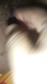 継娘の膣マッサージ