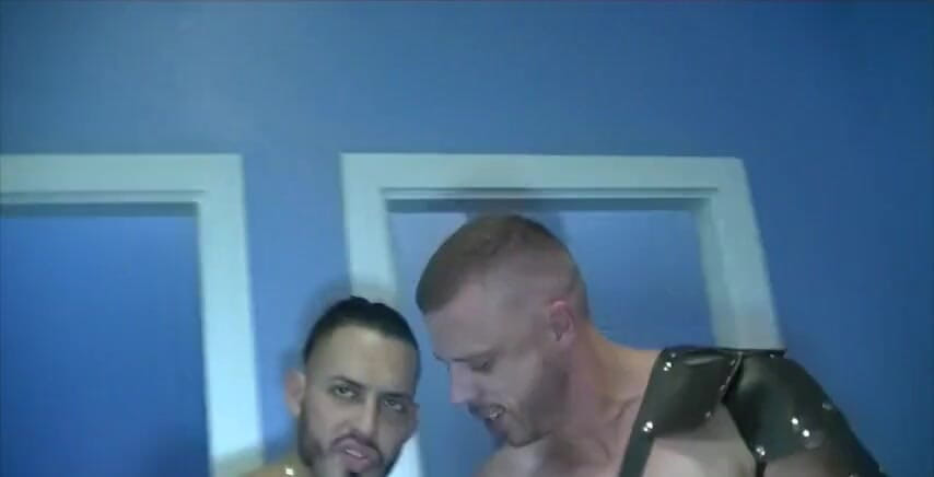 Crunch French bareback porn: Straight Guy Fucked Bbk by The Pornstar Viktor Rom During...