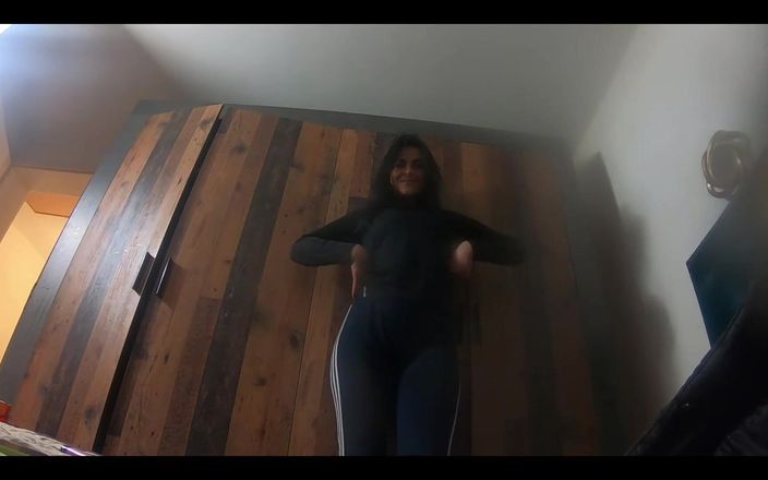 MilfyCalla: Milfycalla ep 136 - come fa a sentire il tuo cazzo adesso?-...