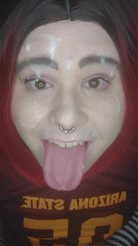 Mykella Cocks сосет у тебя