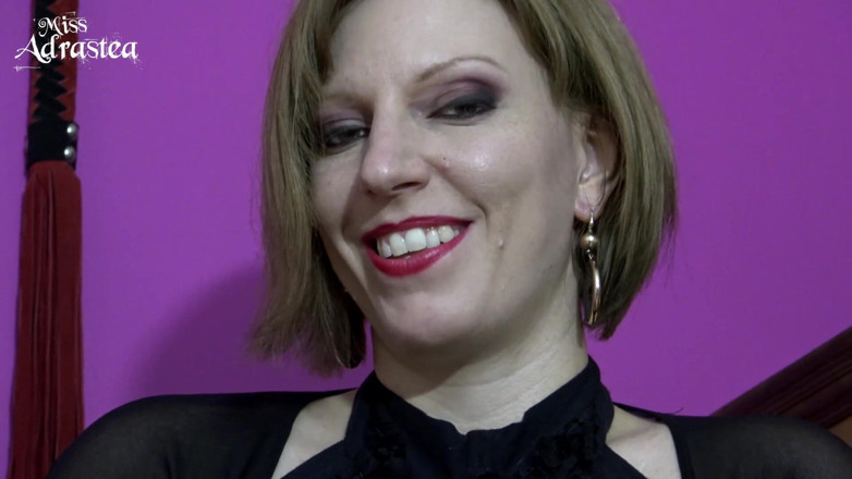 Miss Adrastea: Gerçek yarak almak için topuğımı em