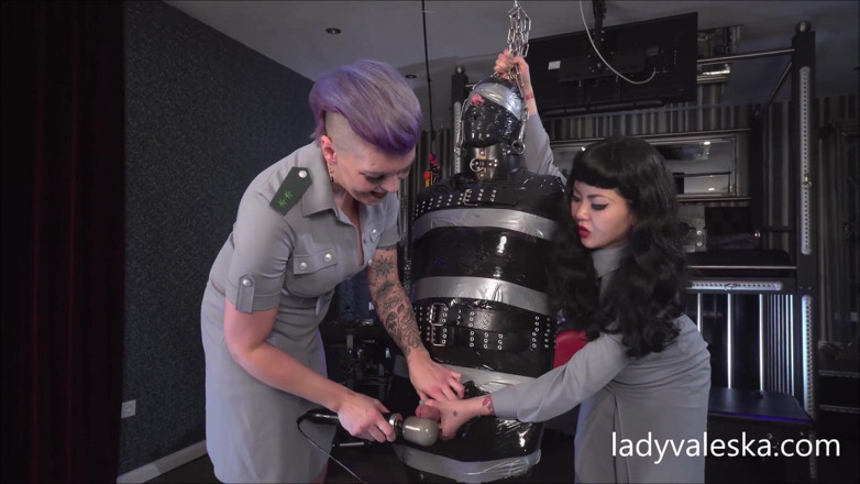 Lady Valeska: Trest, dokud se neudělá