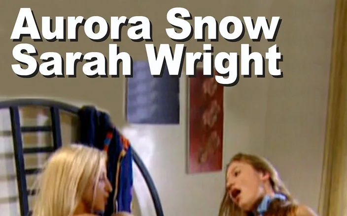 Edge Interactive Publishing: Aurora Snow a Sarah Wright Lesbo masturbují a lízání
