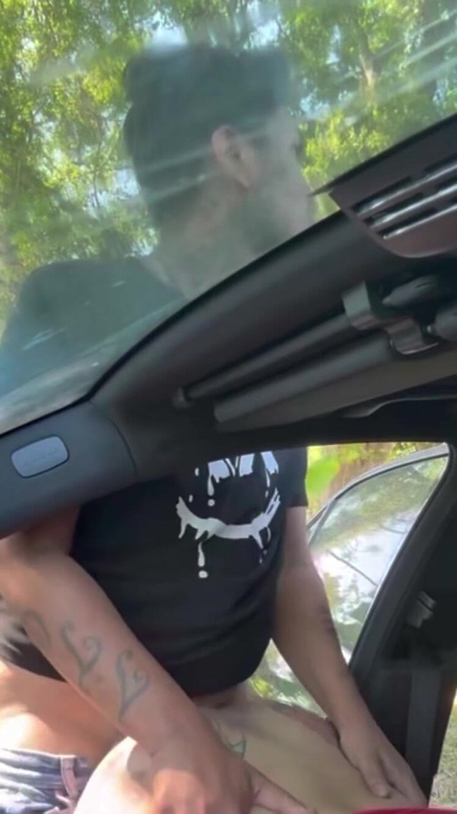 Fuck Her Outside (Baby Bee)