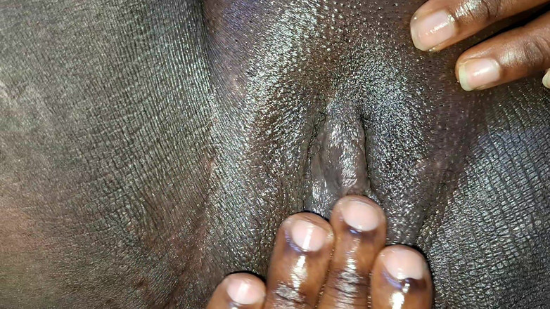 BMCs: Degetul meu este minuni de lucru pe pizda mea murdară...