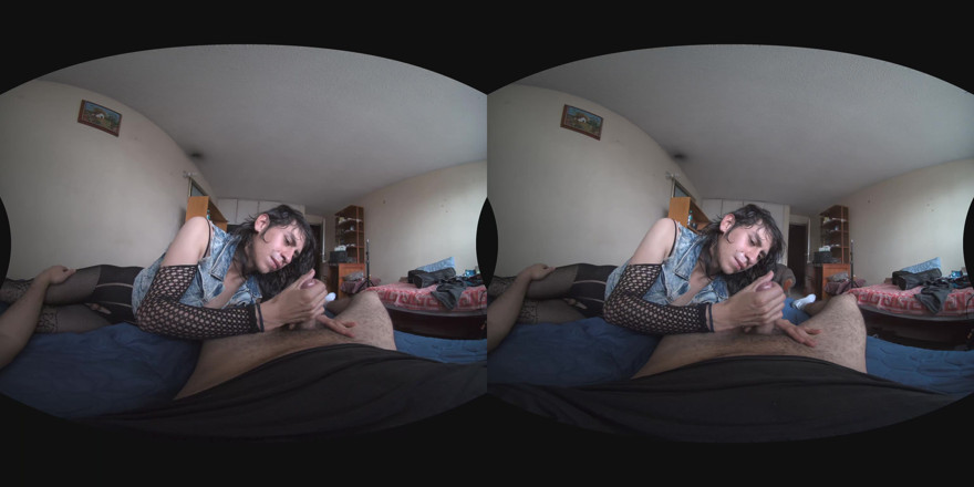 Intimacy Shots: Lelaki Pondan Latino Frot dan Menghisap