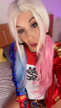 How Loves Harley Quinn?