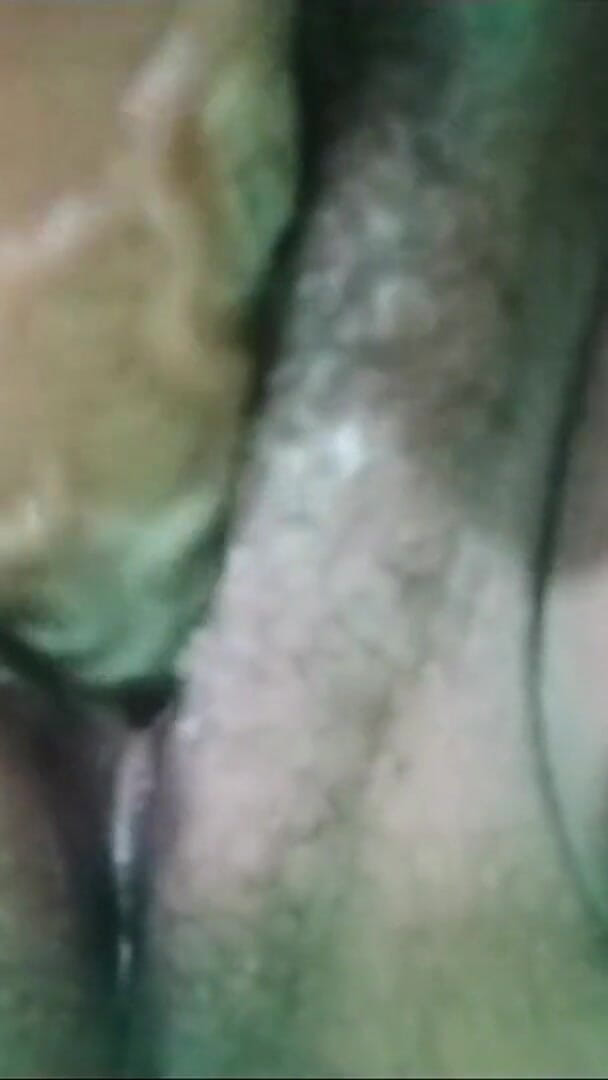 Creamyjoy: Mamă sexy filipineză adoră să facă multă cremă