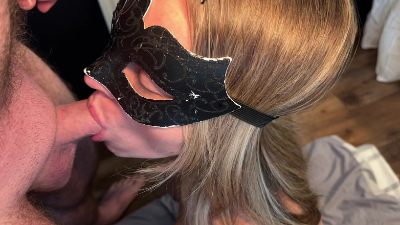 TheSecretSessions: På Mina Knän Sväljer En Massiv Belastning