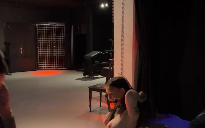 Domina Dark: Her Young Body Trembles