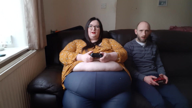 SSBBWLadyBrads: SSBBW hraní s břichem