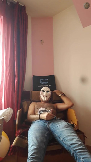 SingerMask: Jerking on pussy toy and wet panties
