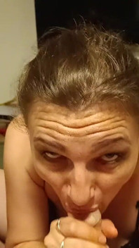 Blowjob Sudut Pandang dengan Rakan dan Wajah