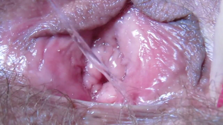 Cuteblonde666: Buceta molhada da vagina após o orgasmo em close-up extremo