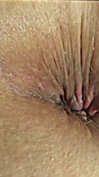Het spermasprut samlingsvideo porrfilm av svart kuk runkar av och cumming på SSBBW stor fet fitta, enorm röv, bröst och trosor