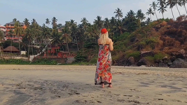 Selena 70: Mature Blonde Wife Enjoys Sex in Stockings