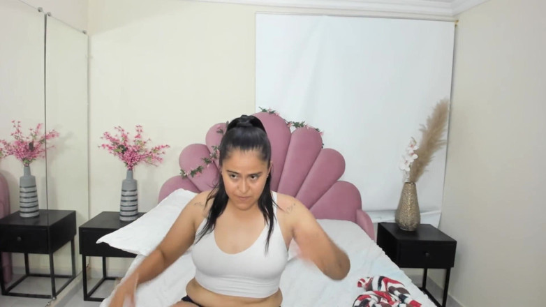 Leona AndJazzlin: Coppia sesso masturbazione figa nuda