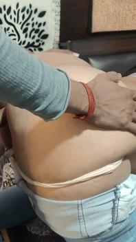 Đụ cái mông của dì kế khát nước trước âm hộ của cô ấy