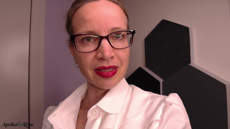 Annika Rose: Findom ! Tu paies !