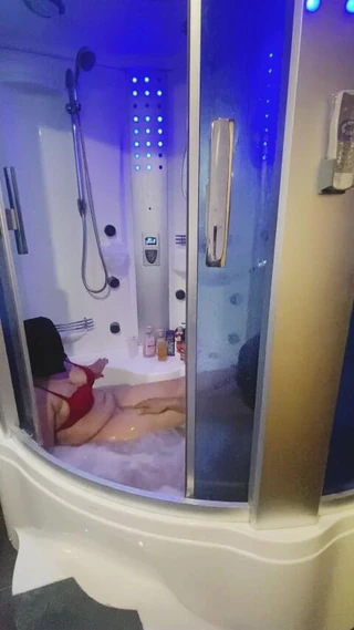 Arabisch plezier in de badkamer