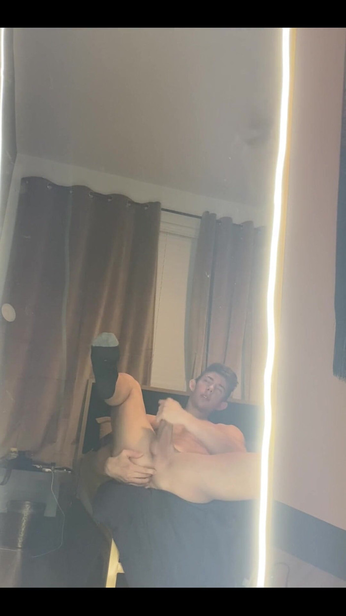 Zane Kazan: Look at Me