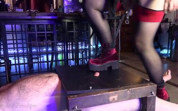 Boots on the Cockboard with Mxtress Ava